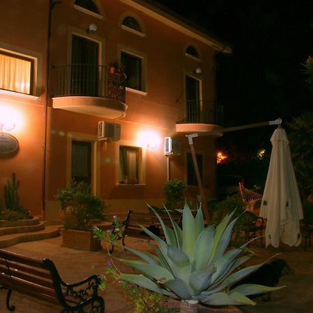 Villa Aurora 레 카스텔라 외부 사진
