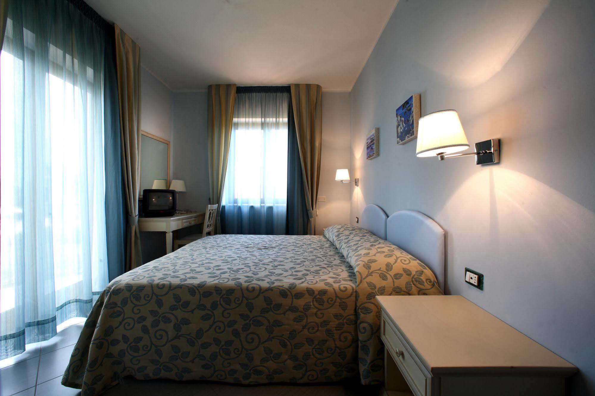 Villa Aurora 레 카스텔라 외부 사진